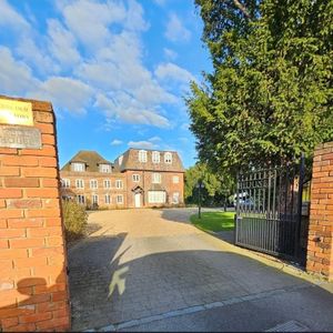 1 bedroom ground floor flat to rent - Photo 3