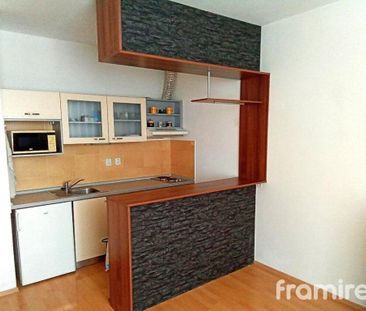 Pronájem bytu 1+kk 40 m2 - Fotografie 1