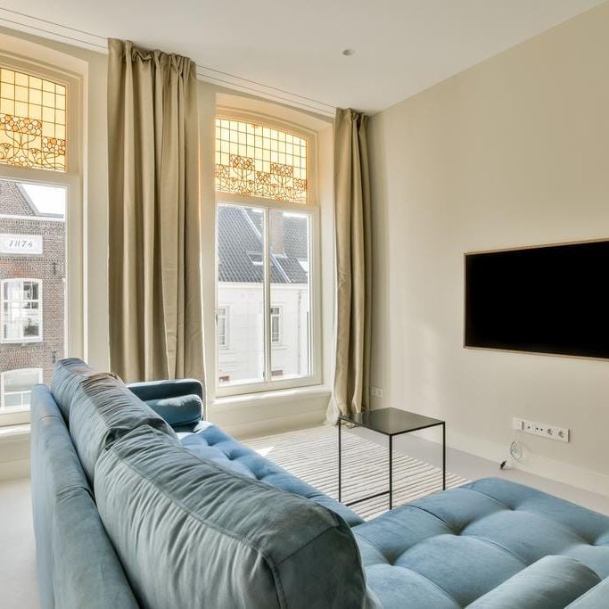 Appartement te huur: Pieter Cornelisz. Hooftstraat 88-2 1071 CB Amsterdam - Photo 1