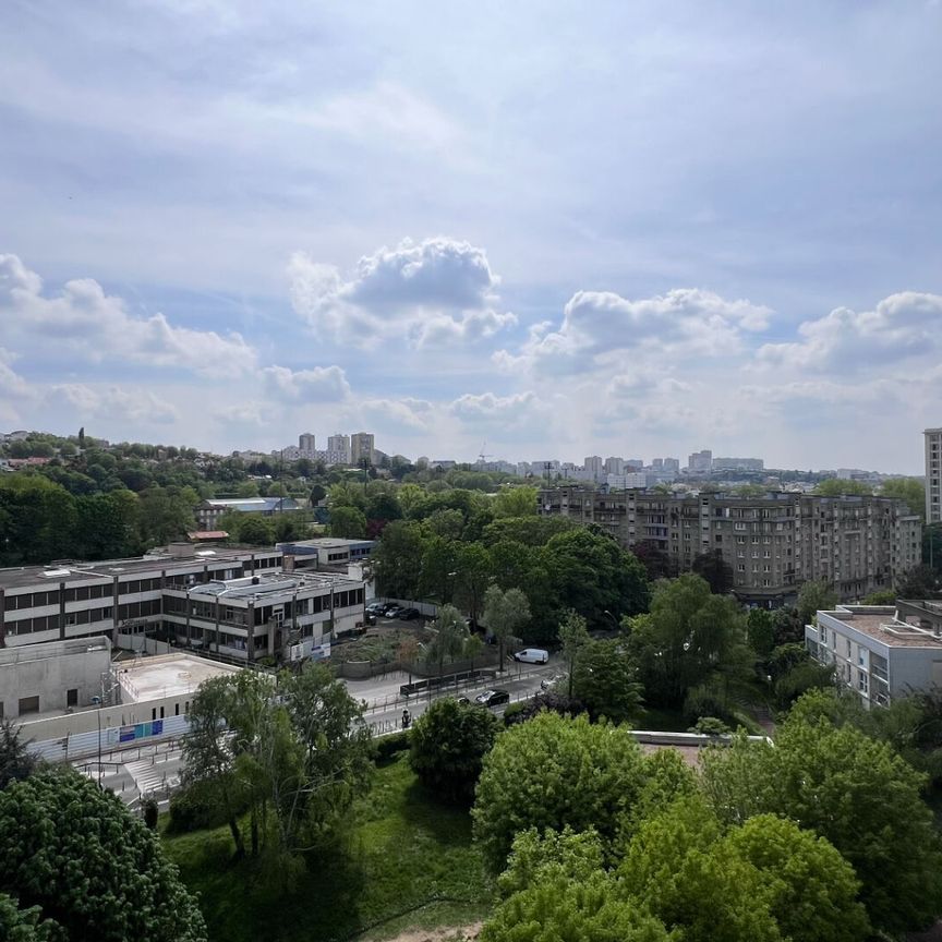 Appartement a louer Pantin - Loyer €1 014/mois charges comprises ** - Photo 1