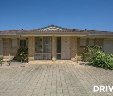 OVER 40'S COMPLEX - Photo 5