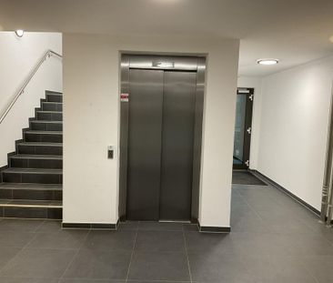 Möbliertes Neubau Single-Apartment inkl. Terrasse - Photo 2