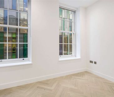 A newly refurbished first floor two bedroom flat with a separate st... - Photo 3