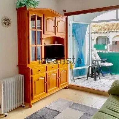 Alquiler de piso en Calle del Lago, 4 - Photo 1