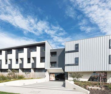 Modern and convenient student apartment near Deakin University - Photo 3