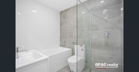 GROUND FLOOR APARTMENT WITH BIG COURTYARD - Photo 5