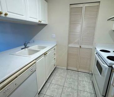 1 BEDROOM, 1 BATH, Den CONDO @ Mount St Joseph Hospital - Photo 1