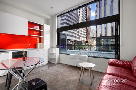 FURNISHED ONE-BEDROOM IN THE HEART OF MELBOURNE - Photo 2