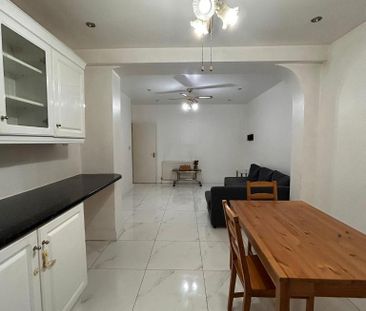 4 bedroom semi-detached house to rent - Photo 1