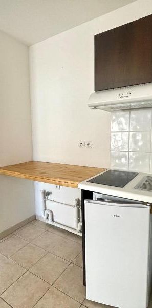 Location Appartement 1 pièce 25m² BEZIERS 34500 - Photo 1