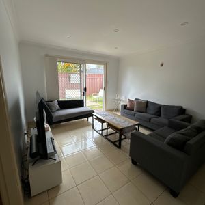 Ideal Granny Flat&excl; - Photo 3