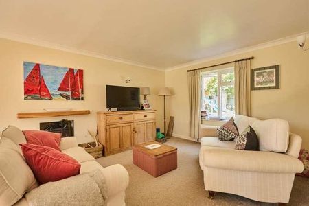 Orchard Close, Combe, OX29 - Photo 2