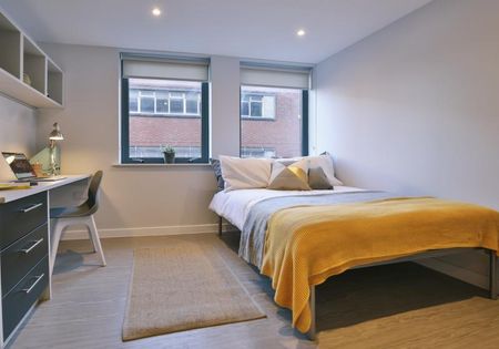 2 Bed Apartment - Photo 4