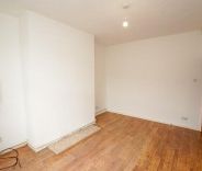 2 bed House - Terraced for Rent - Photo 6