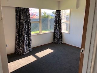 Dinwiddie Avenue, Onekawa - Photo 1