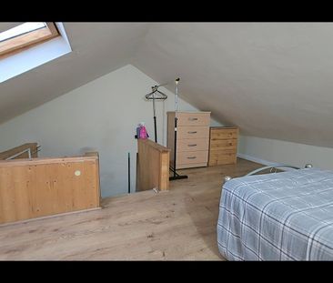 Room in a Shared House, Studley Road, E7 - Photo 1