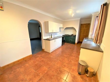 West Buckland, Wellington - Photo 2