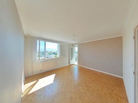 Location Appartement 3 pièces 61m² ROMANS SUR ISERE 26100 - Photo 2