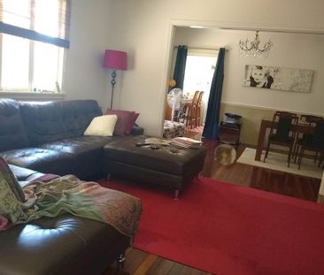 Mount Gravatt East - Photo 2