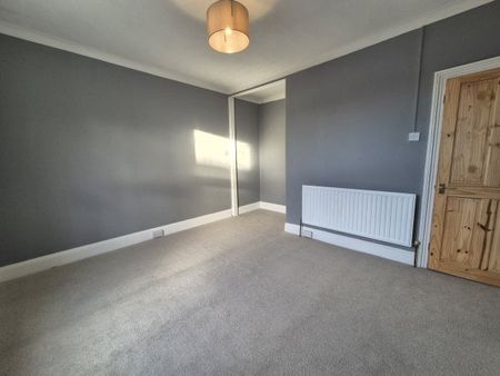 Balmoral Avenue, PLYMOUTH, PL2 - Photo 3