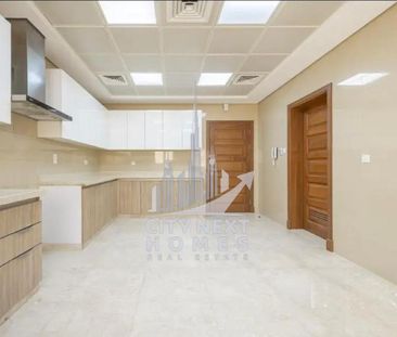 Modern 6 Bedrooms | Maids | Swimming Pool - Photo 1