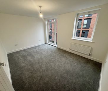 JohnStreet, DERBY - Photo 4