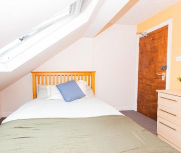 5 bedroom detached house to rent - Photo 5