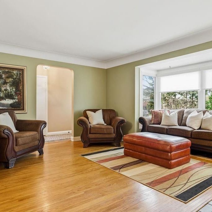 For Lease - 475 Kitty Murray Lane, Hamilton, Ontario - Photo 1