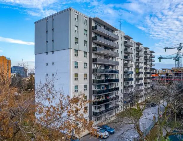 Embassy Apartments | 99 Agnes St., Mississauga - Photo 1