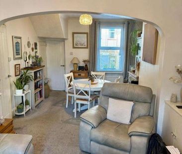 Prospect Terrace, Newton Abbot, Devon, TQ12 - Photo 2