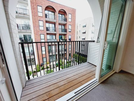 Great location! - Photo 3