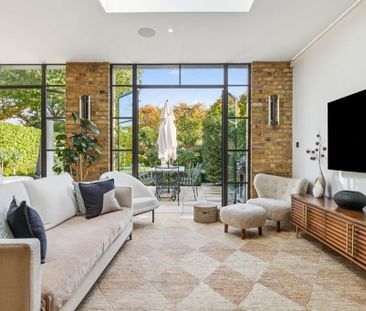 5 bedroom semi-detached house to rent - Photo 1