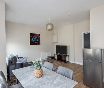 Apt 4, 27 Camden Street, Belfast, BT9 6AT - Photo 3