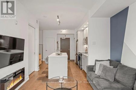 308 - 108 RICHMOND ROAD - Photo 2