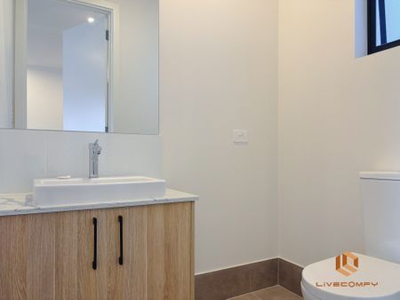 Adelaide CBD - Photo 2