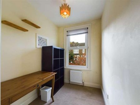 Gurdon Road, London, SE7 - Photo 4