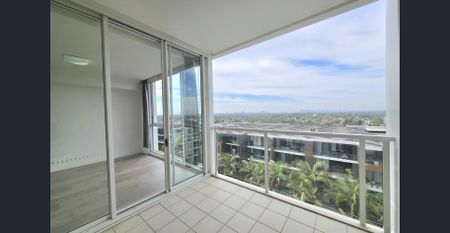 Stylish 1-Bed Apartment in Top Ryde City Living - Photo 5