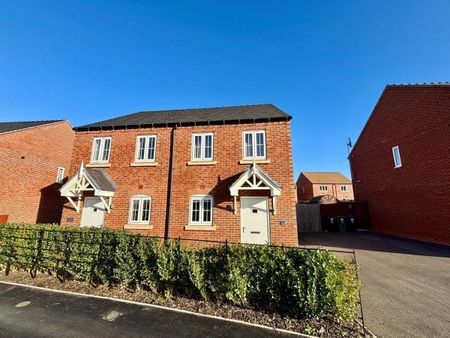 Drooper Drive, Stratford-upon-Avon, CV37 - Photo 4