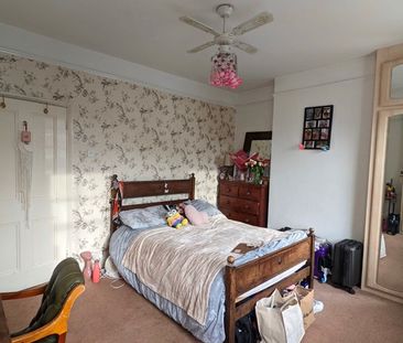 3 Bed Terraced House, Lainson Street, SW18 - Photo 6