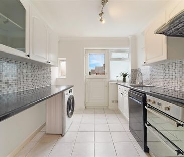 To Let 2 Bed Maisonette - Upper - Photo 4