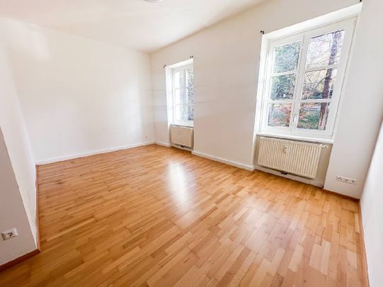 Mietwohnung in Bad Gleichenberg: Lichtdurchfluteter Altbau-Charme…! - Photo 1