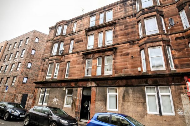 Allison Street, Govanhill | £695 Monthly - Photo 1