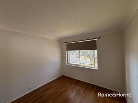 3/1 Waratah Crescent, Macquarie Fields, NSW 2564 - Photo 5