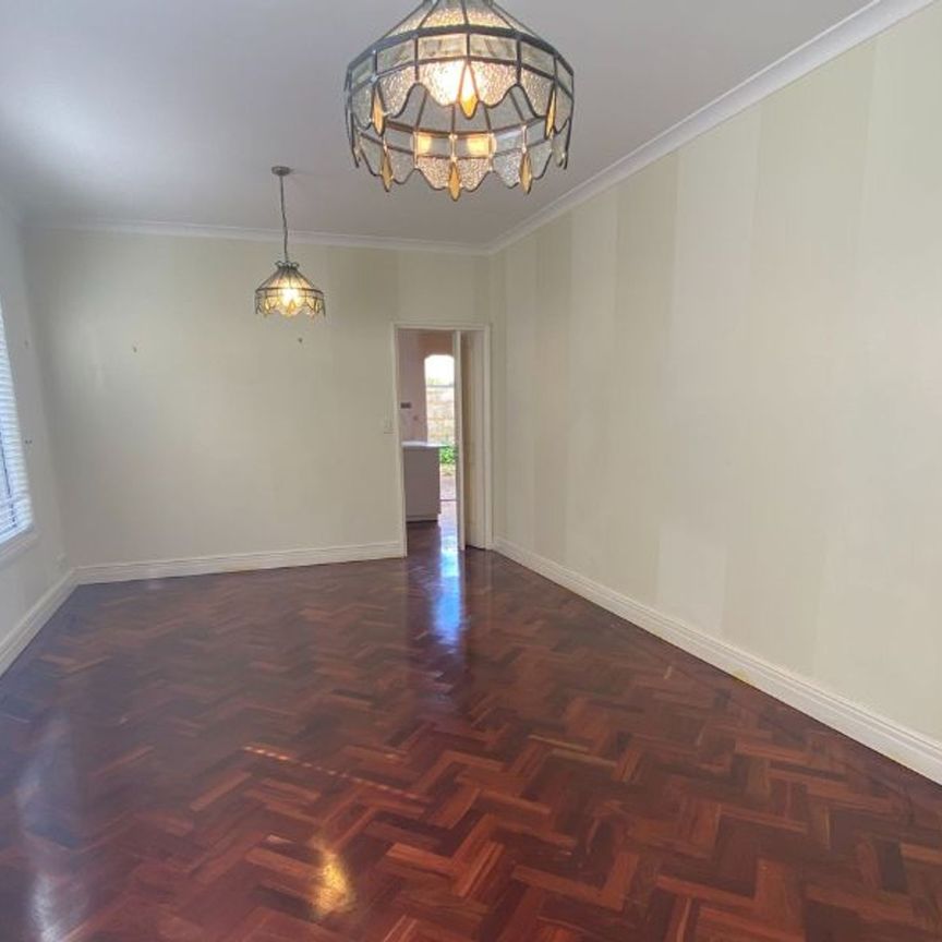 Beautiful Home, Great Location! - Photo 1