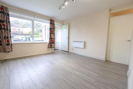 1 bedroom terraced house to rent - Photo 2