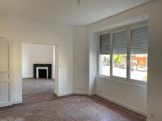 Location Appartement 3 pièces 57m² LES VANS 07140 - Photo 1