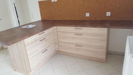 Location Appartement 3 pièces 67m² VILLENAVE D ORNON 33140 - Photo 3