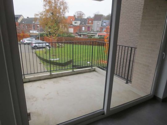 Appartement te huur - Foto 1