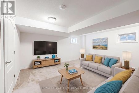 6 DARVOY MEWS - Photo 2