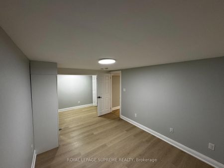 For Lease - 8 Redwood Court Unit# Basement, Barrie, Ontario - Photo 4